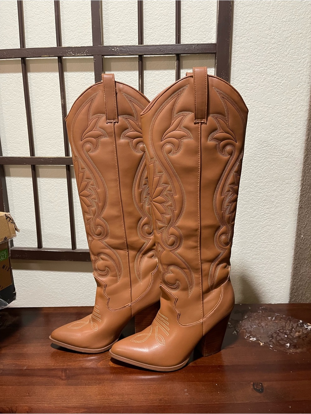 Lasso Steve Madden Tan Western Mid-Calf Women's Boots